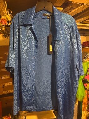 Fashion Nova Blue Floral Jacquard Short Sleeve Dress Shirt